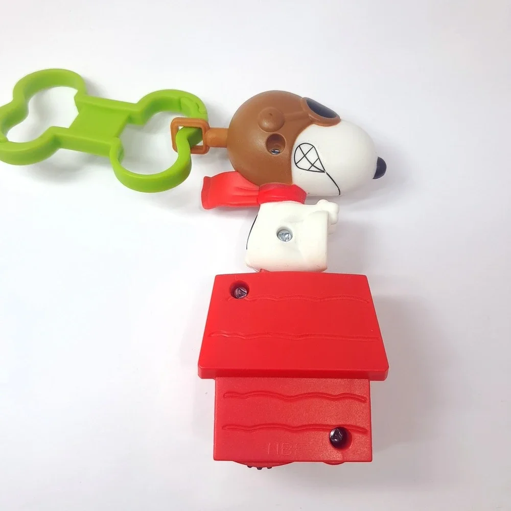 McDonalds Happy Meal Toy Snoopy Flying Ace Red Baron Dog House Peanuts 2018 clip